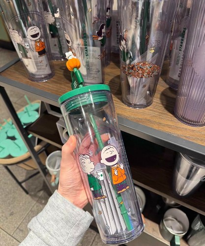 Peanuts snoopy starbucks - peanuts,
